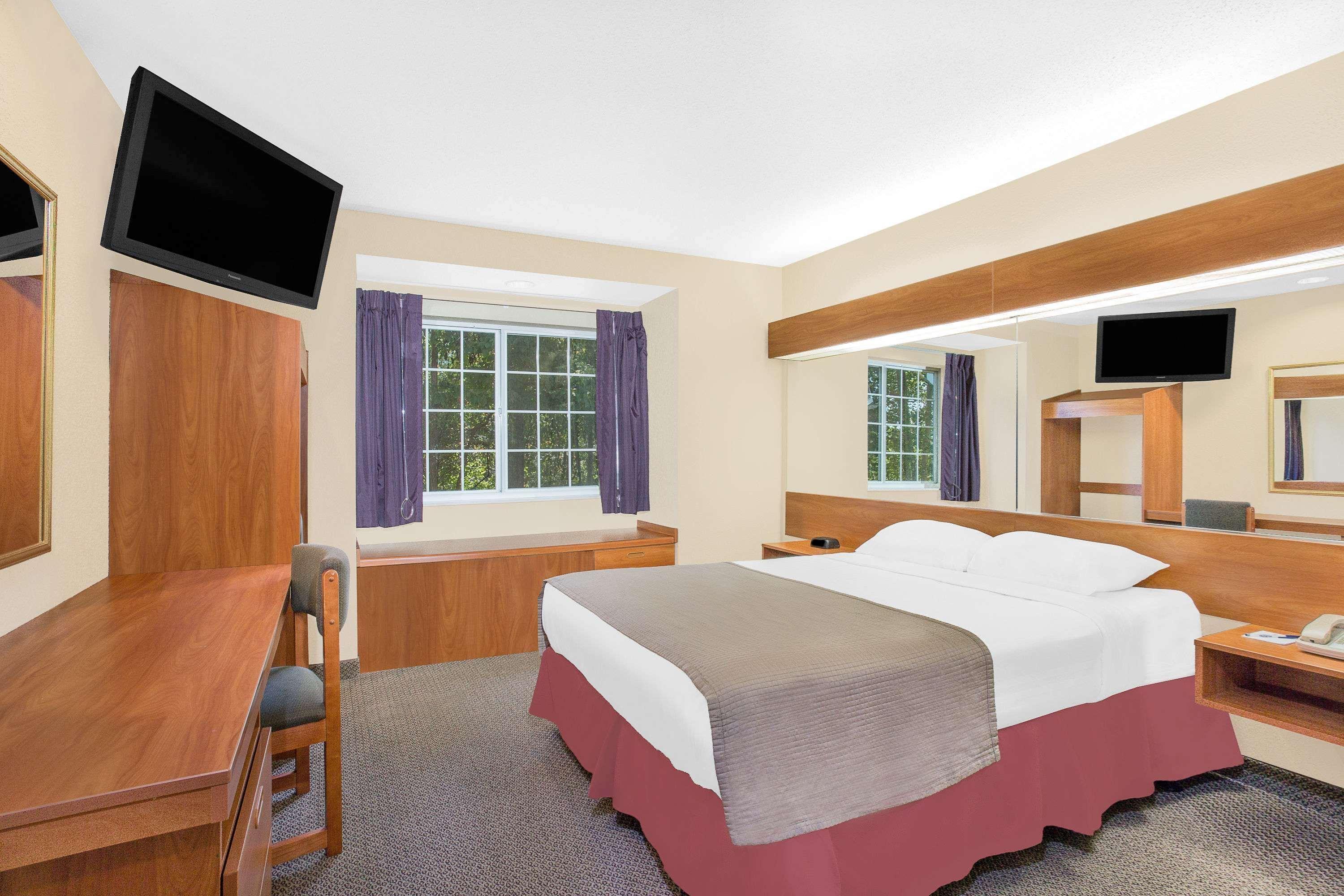 Microtel Inn & Suites Beckley East Kültér fotó