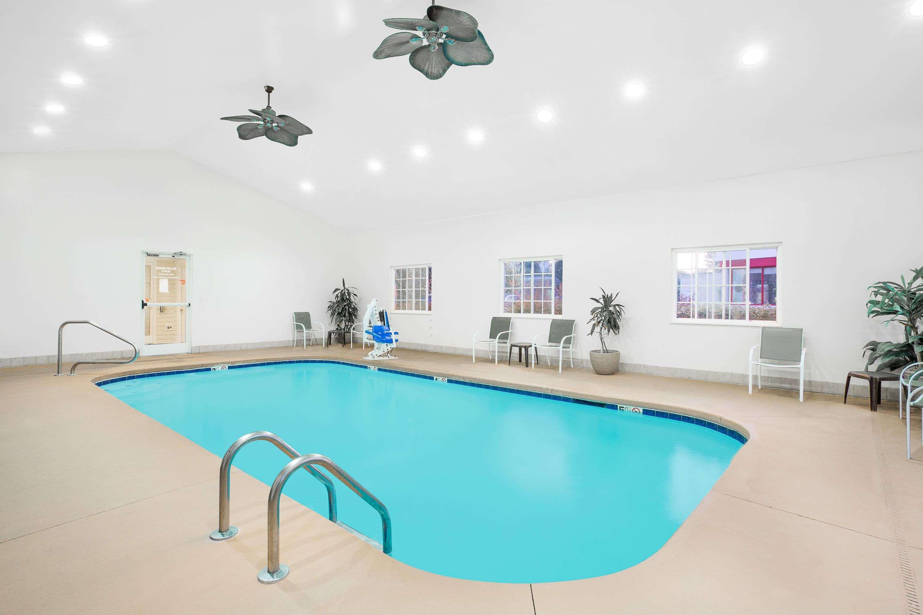 Microtel Inn & Suites Beckley East Kültér fotó