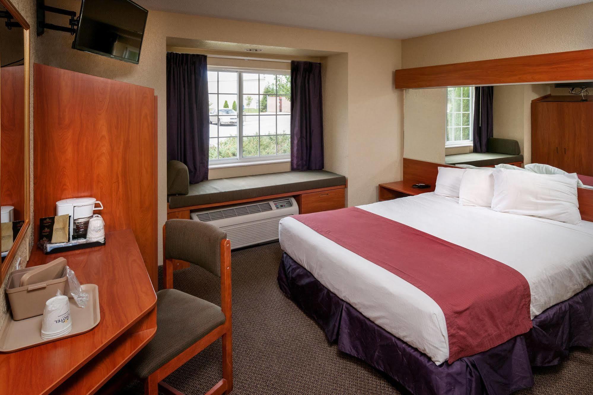 Microtel Inn & Suites Beckley East Kültér fotó